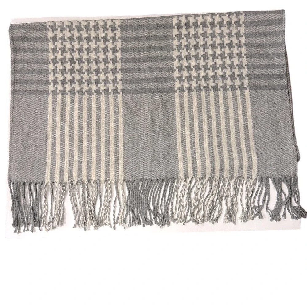 Forever 21 Gray Houndstooth Pashmina Fringe Ends One Size Acrylic